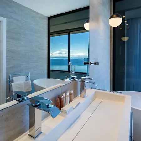 Sky Pool Medveja